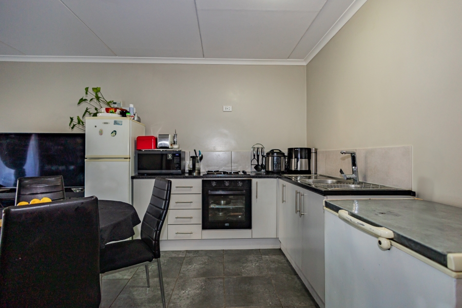 2 Bedroom Property for Sale in Haasendal Western Cape